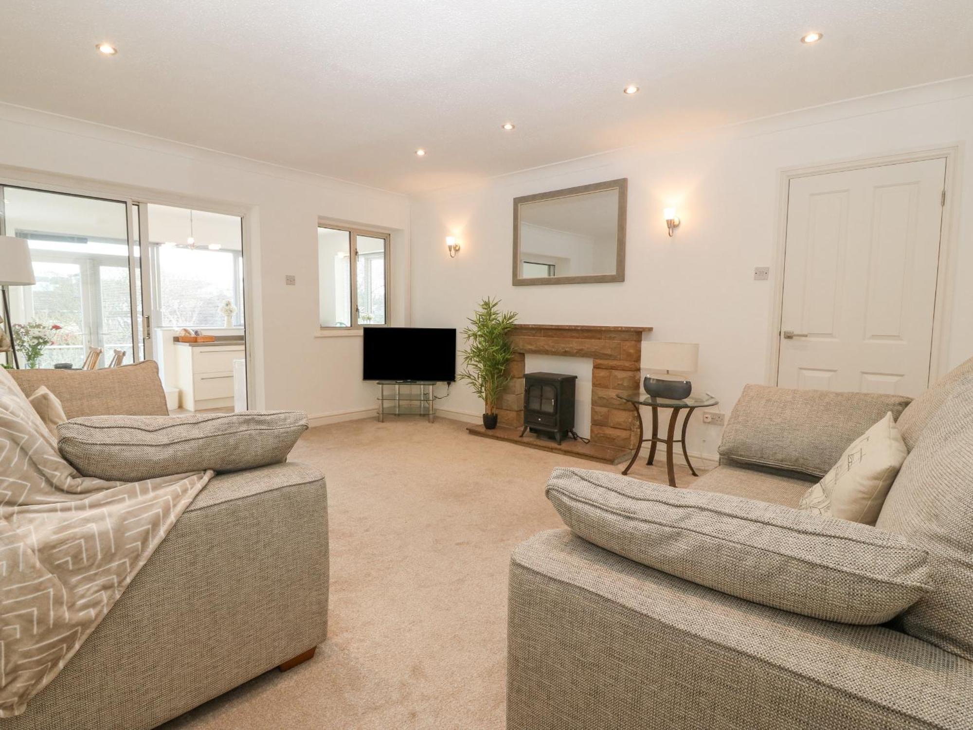 Riverview Apartment سيميس باي المظهر الخارجي الصورة